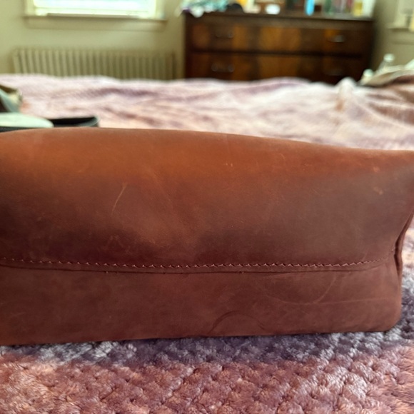 Portland Leather Merlot Triangle Shoulder Bag - Picture 6 of 8